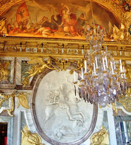 Versailles Salon of War Louis XIV Coysevox Medallion