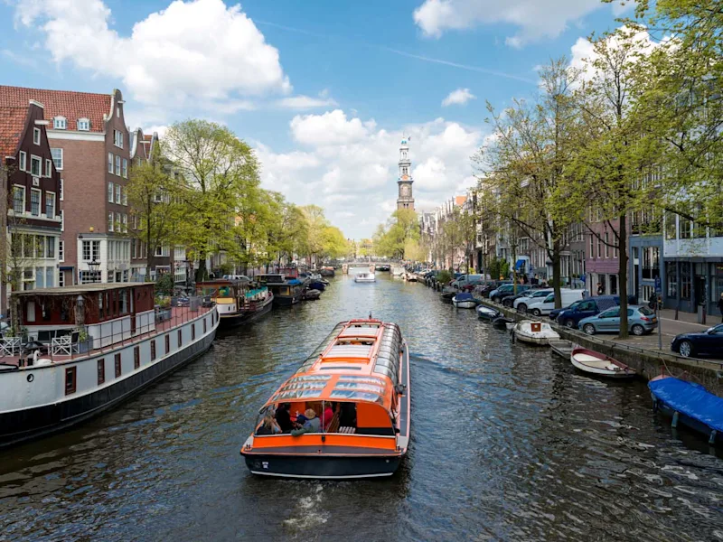 amsterdam-canal-dinner-cruise-included-beautiful-netherlands