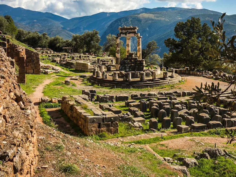 balkan-explorer-day-2-delphi-sanctuary-of-apollo
