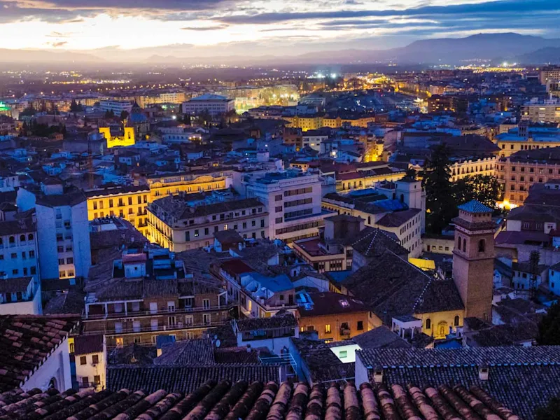 balkan-explorer-day-4-tirana-by-night