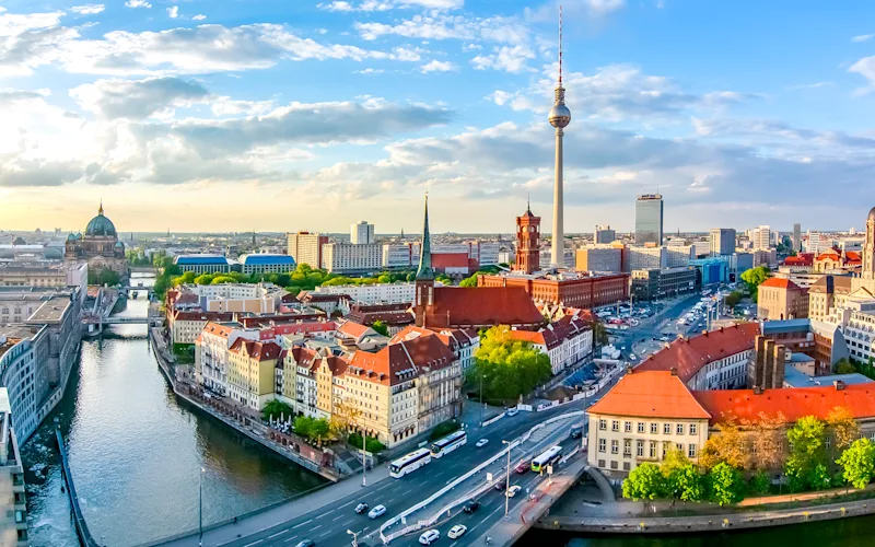 Discover Berlin on a guided tour