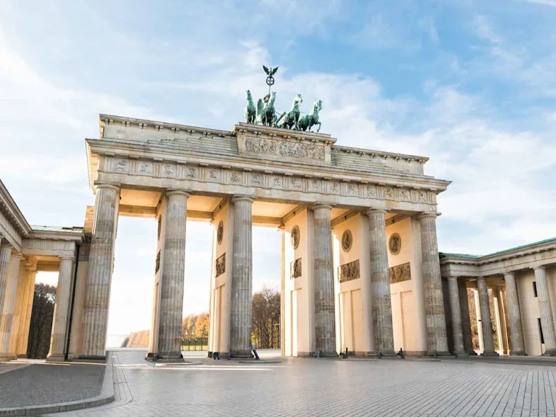 brandenburg-gate-in-berlin-best-of-eastern-europe-tour-day-8