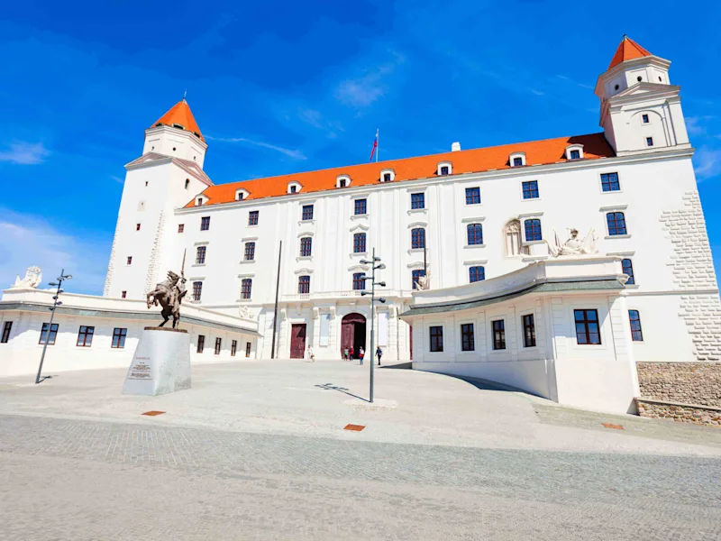 bratislava-castle-eastern-christmas-and-new-year-highlights-day-8