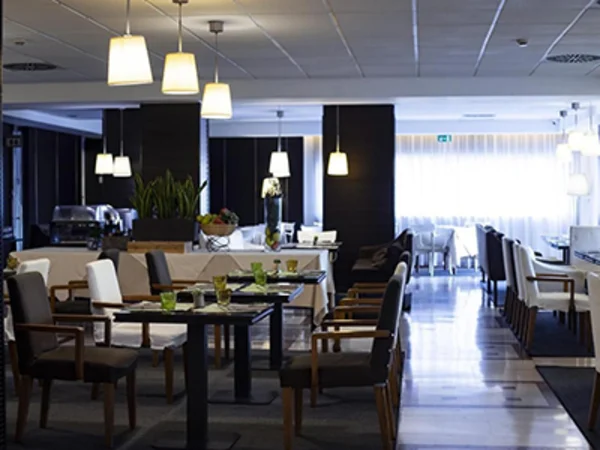 bv-oly-hotel-rome-breakfast-room