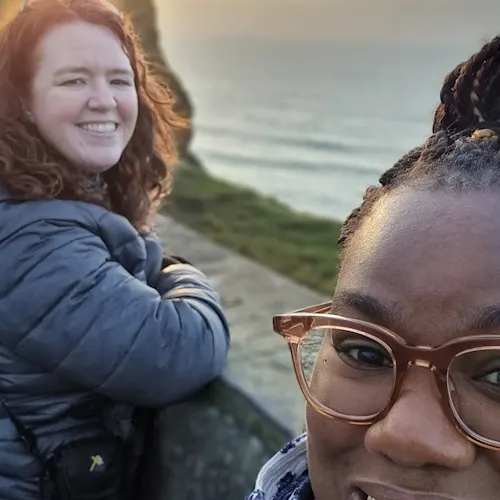 Cliffs-of-Moher-selfie-instagram-_laurie_a_tms