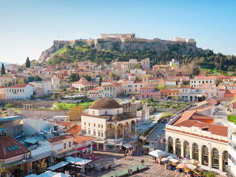 day-1-athens-maonstiraki-square-acropolis-hill-balkan-explorer