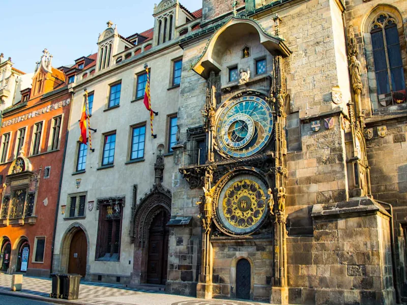 day4-astronomical-clock-prague-europe-jewel