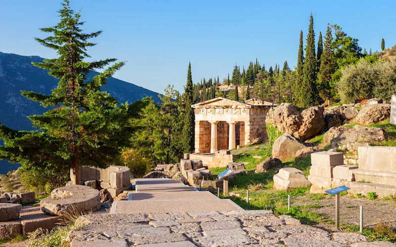 Delphi-Museum-and-Ancient-Site-Tour-optional-excursion