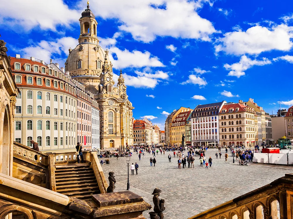 Dresden-Germany-swiper-hero-gallery