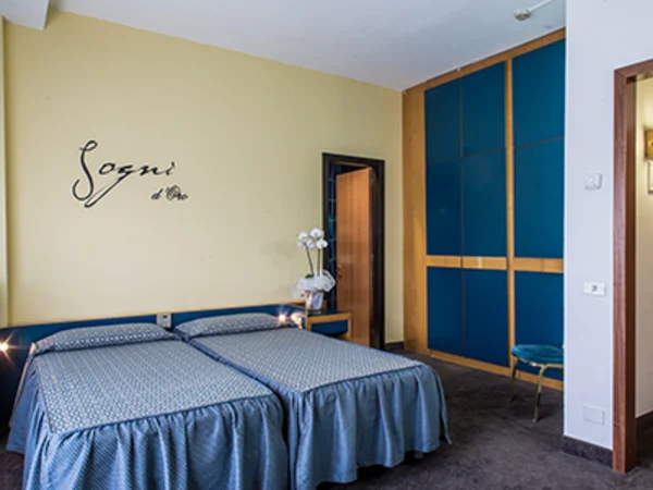 hotel-mirage-florence-room