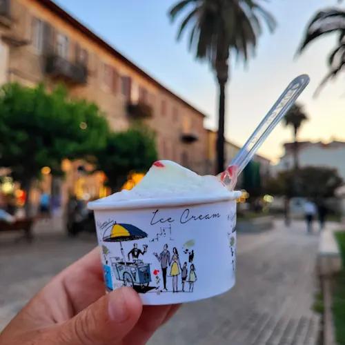 ice-cream-in-greece-instagram-_scouserandherlittleoneexplore