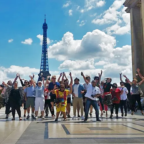 Instagram1-paris-france-_grandmaontour