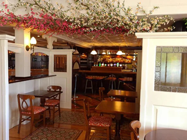 killarney-court-hotel-bar