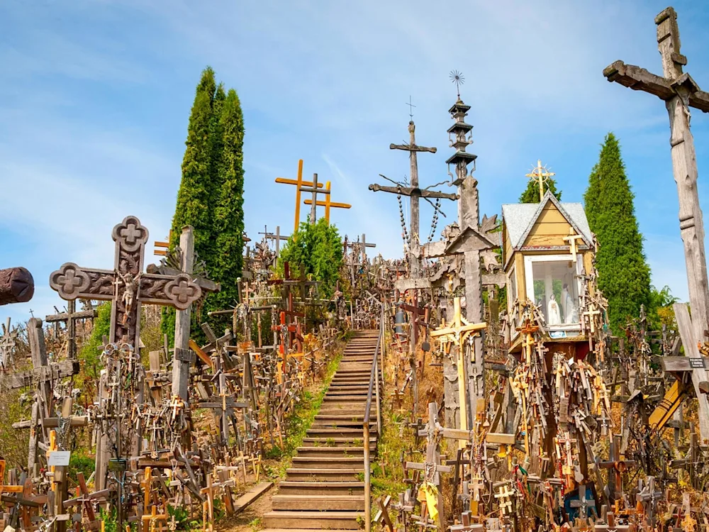 Lithuania-Hill-of-Crosses