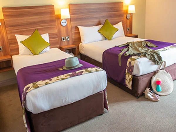 maldron-hotels-galway-twin-room
