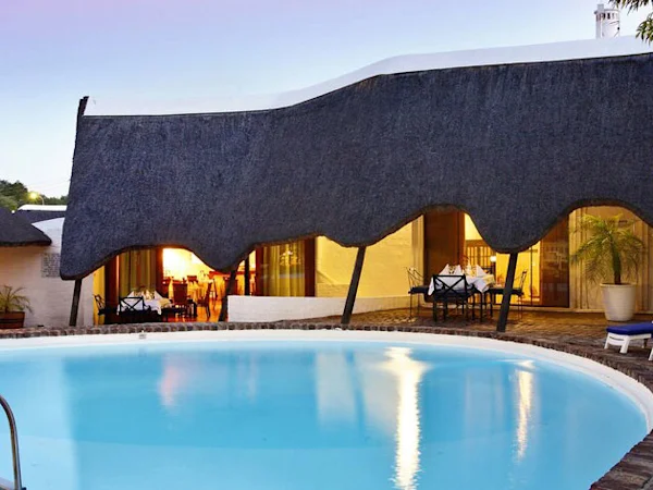 Protea-Hotel-by-Marriott-Oudtshoorn-Riempie-Estate-outside