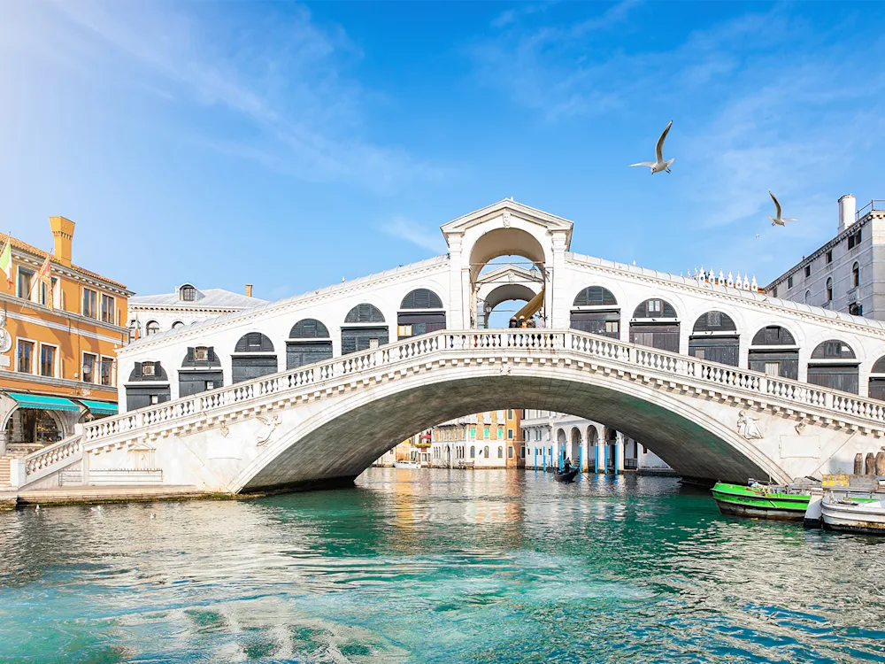 Rialto-Bridge-Venice-Italy