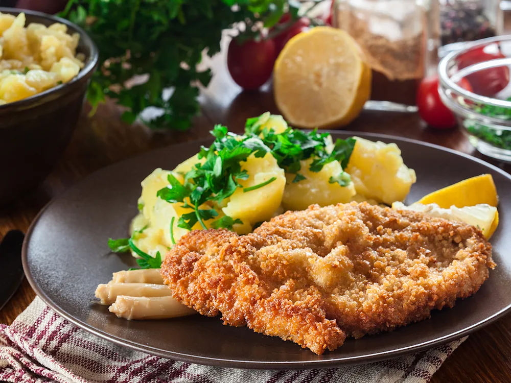 Viennese-cuisine-schnitzel
