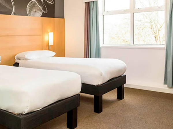 Yorkshire-ibis-york-centre-hotel-twin-room