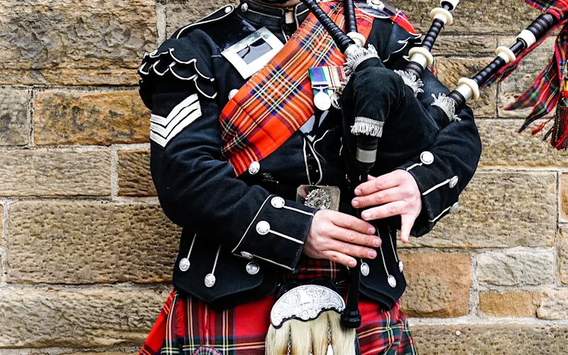 heart-of-scotland-dinner-show-storytelling-optional-excursion