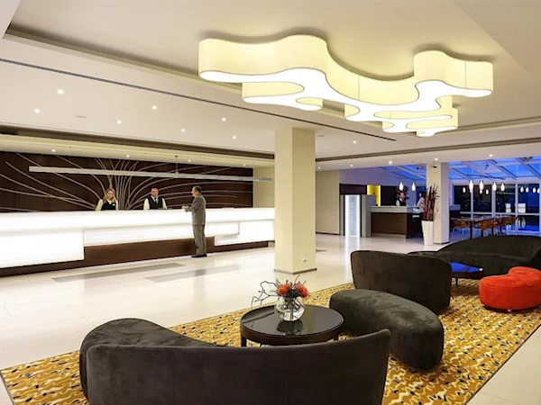 Hotel-Duo-lobby-2017